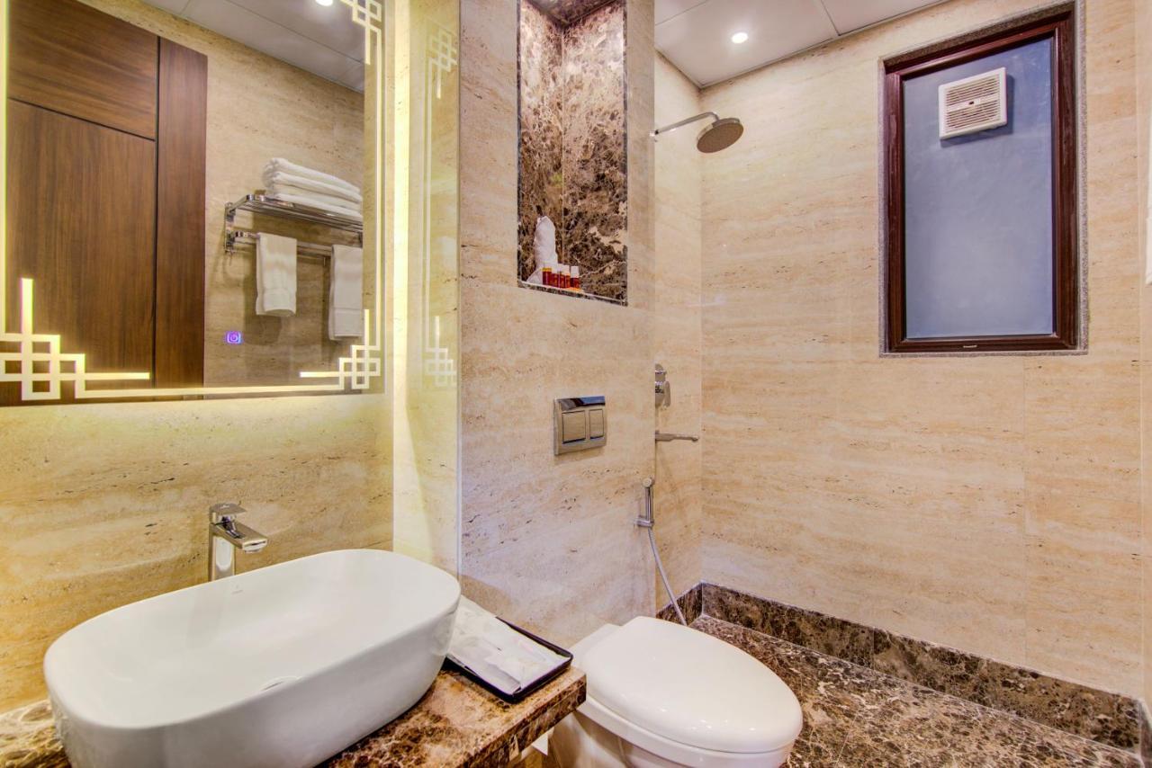 Le Tresor Hotel Ню Делхи Екстериор снимка