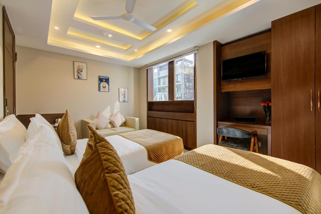 Le Tresor Hotel Ню Делхи Екстериор снимка